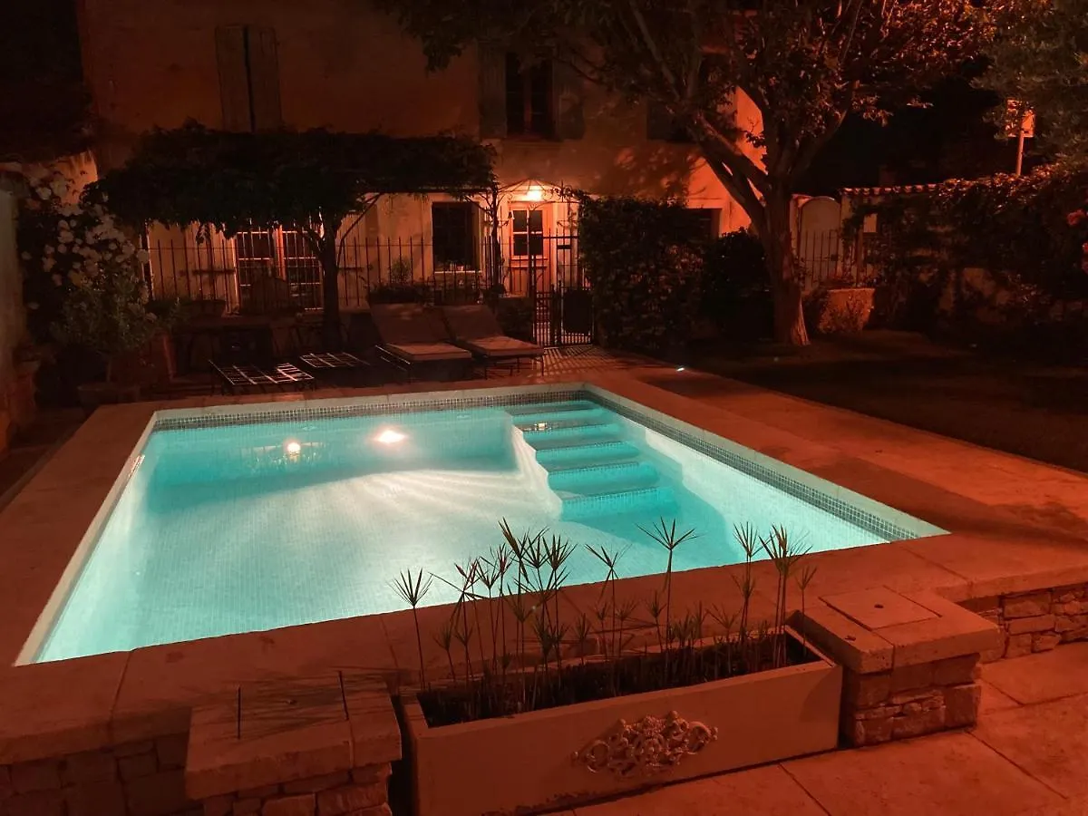 La Capucine Hotel Le Pontet  Gasthuis