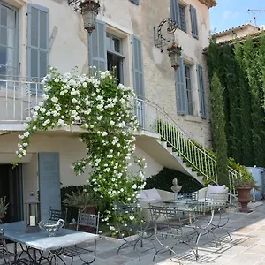 Bed & Breakfast Le Petit Chateau, Châteauneuf-de-Gadagne